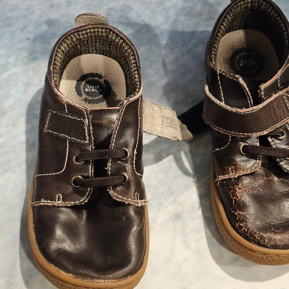 Livie & Luca Boys Brown Leather Hook & Loop Shoes Size 12 Fair